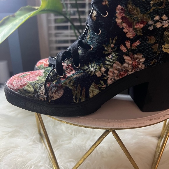 Steve Madden Floral Booties - Picture 2 of 8